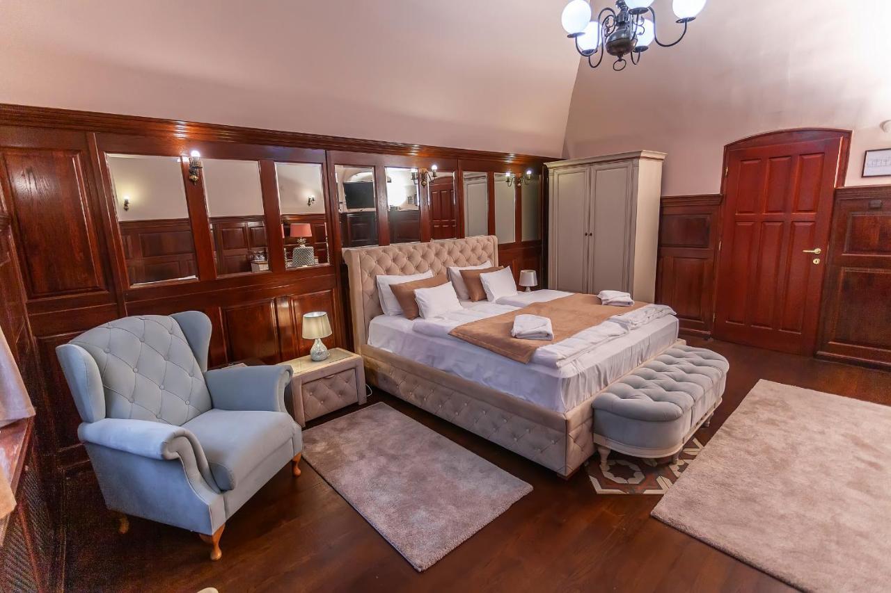 Отель Belga Boutique Panzio Дебрецен Экстерьер фото