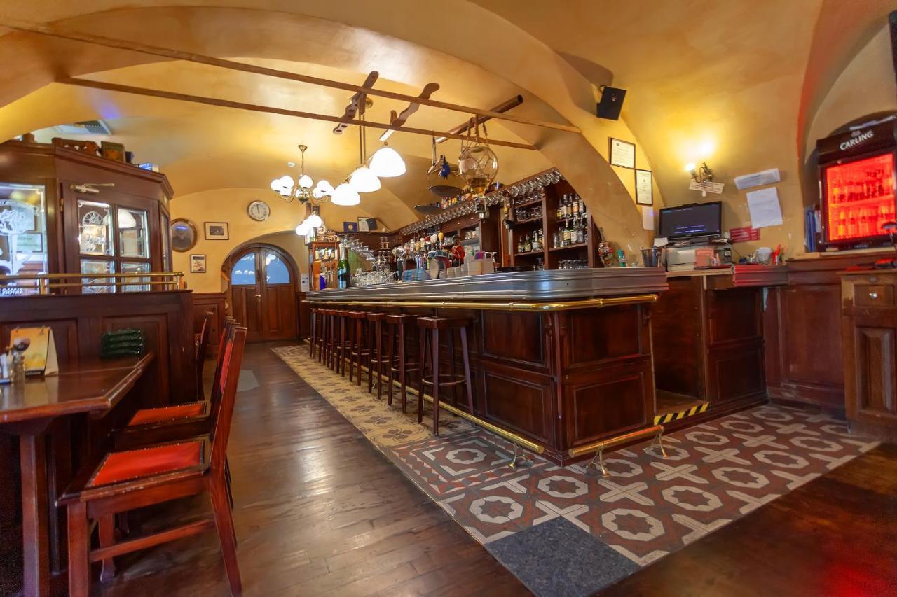 Отель Belga Boutique Panzio Дебрецен Экстерьер фото